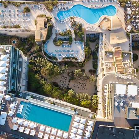 Intercontinental Malta By Ihg Hotel Saint Julian's Ngoại thất bức ảnh Aerial view of the hotel