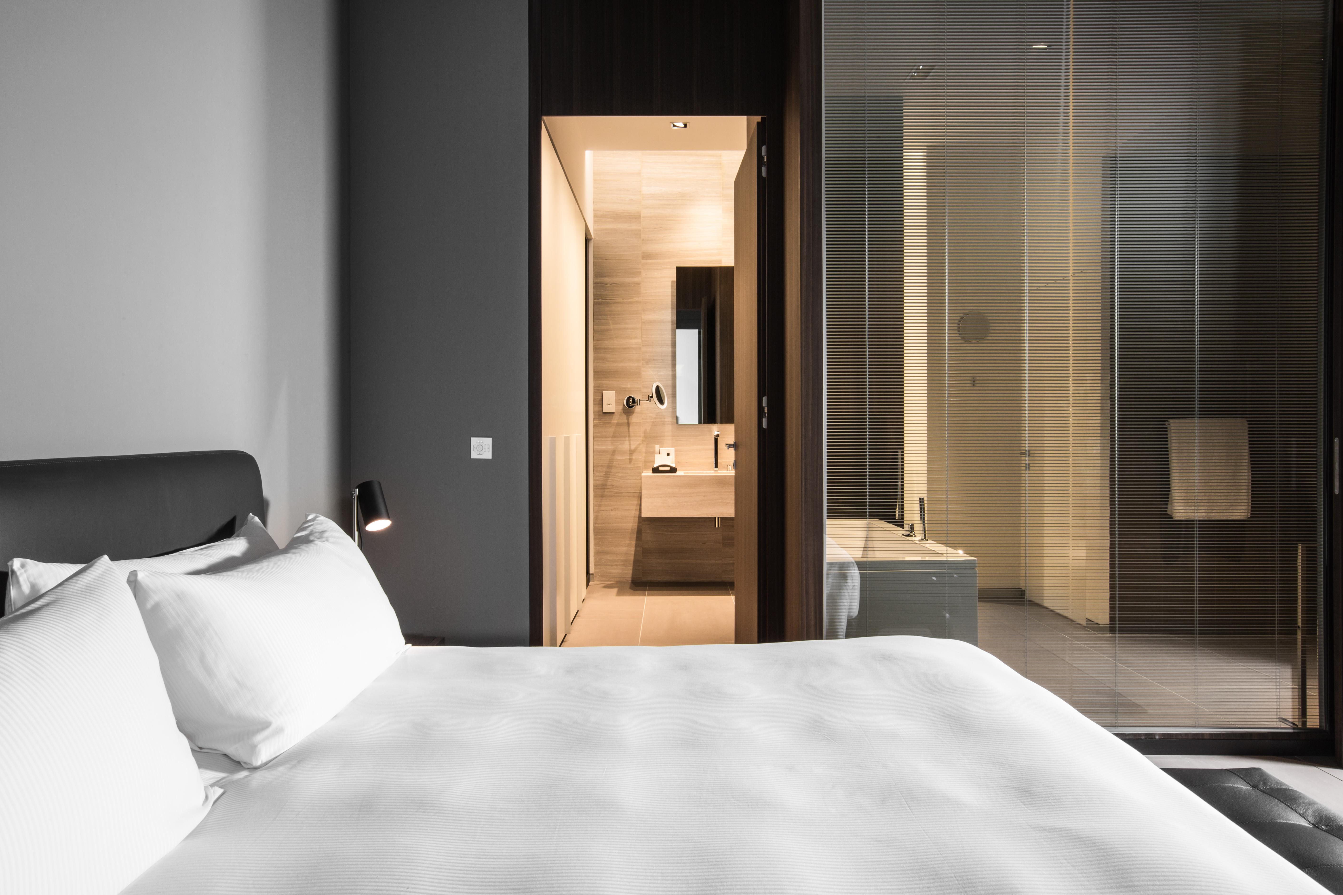 Intercontinental Malta By Ihg Hotel Saint Julian's Ngoại thất bức ảnh A room at the hotel