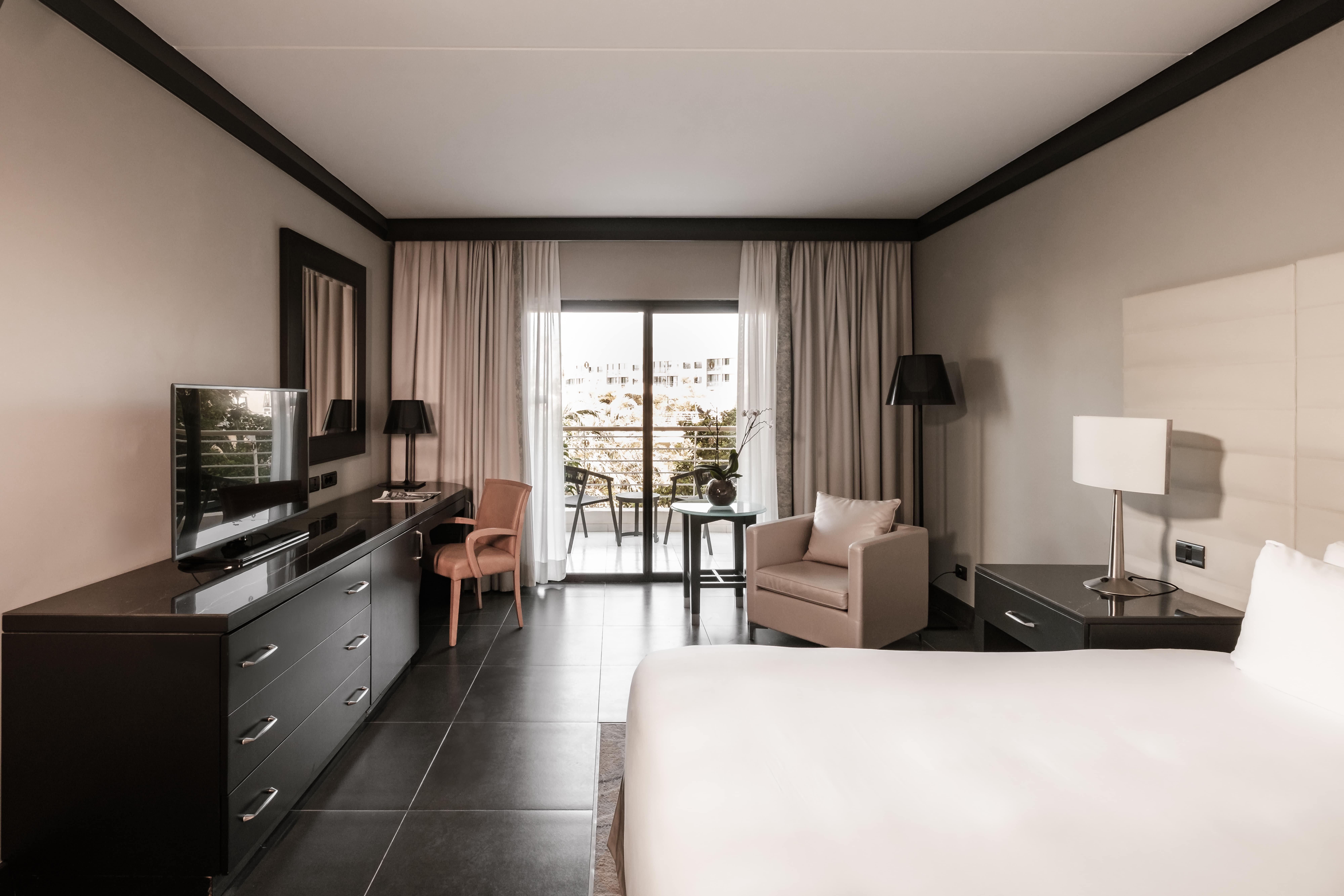 Intercontinental Malta By Ihg Hotel Saint Julian's Ngoại thất bức ảnh