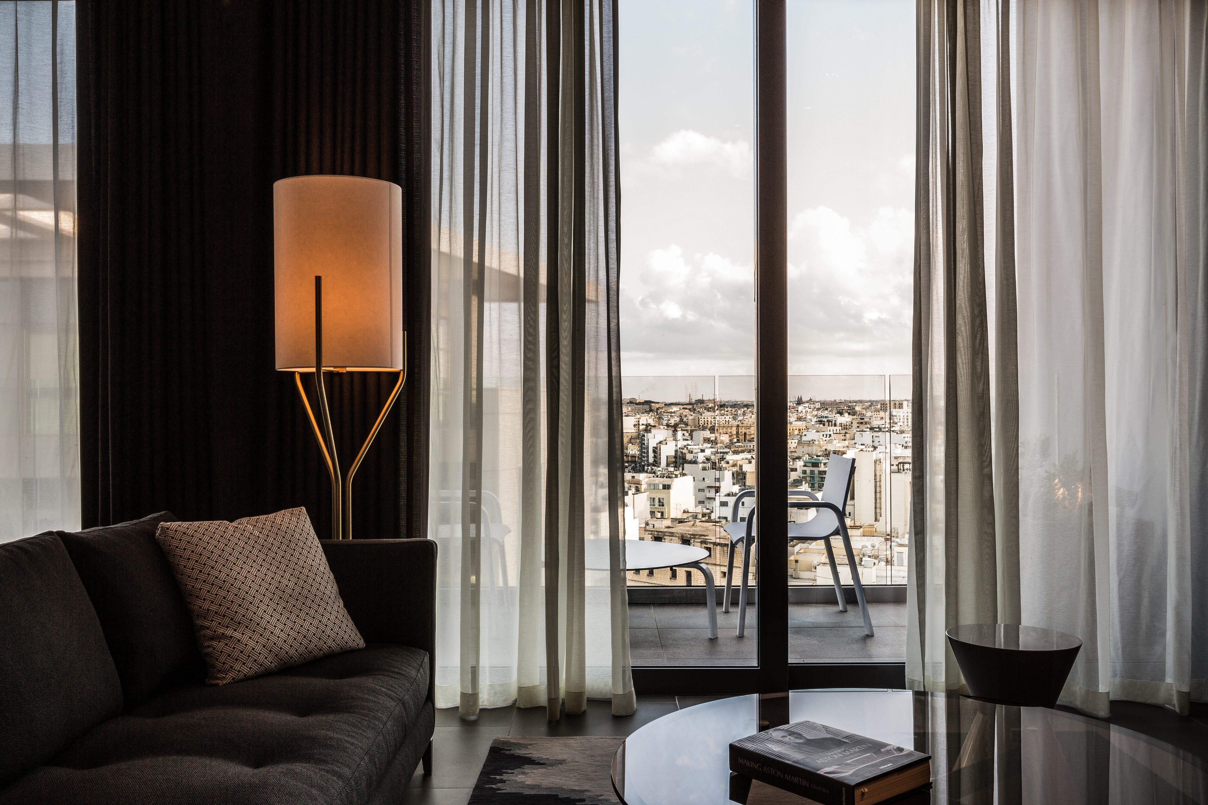 Intercontinental Malta By Ihg Hotel Saint Julian's Ngoại thất bức ảnh The Westin Athens